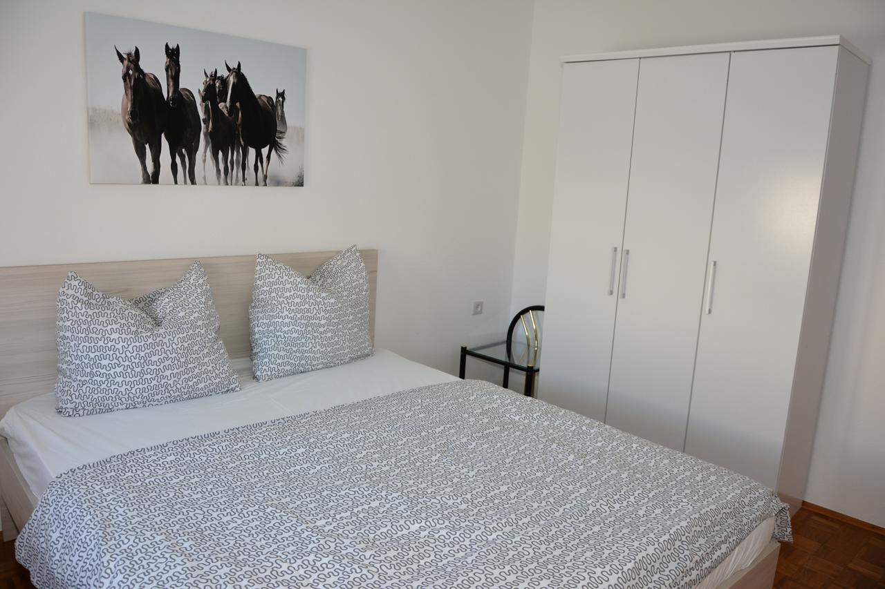 Taris Apartment Senj  Luaran gambar