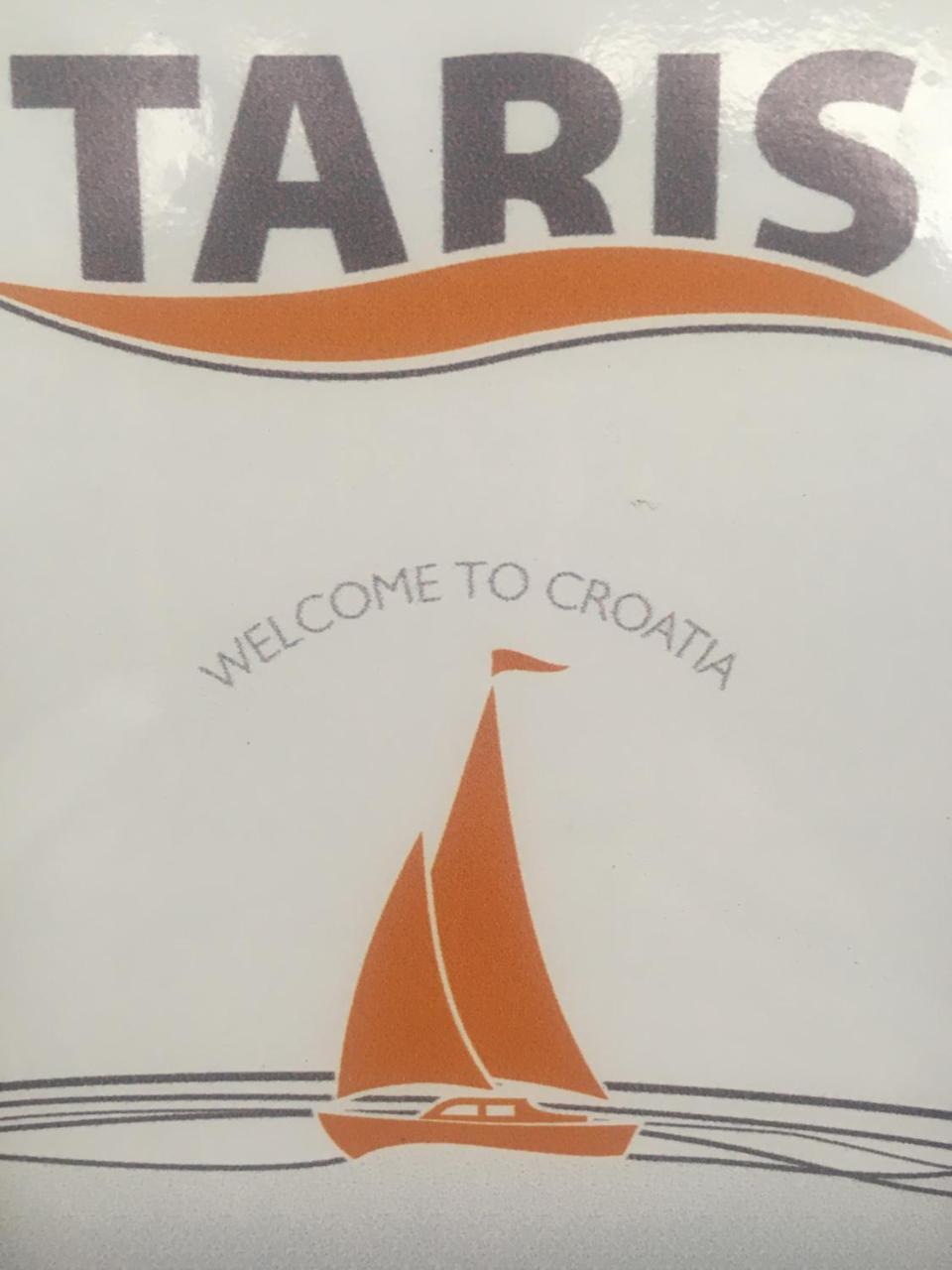 Taris Apartment Senj  Luaran gambar